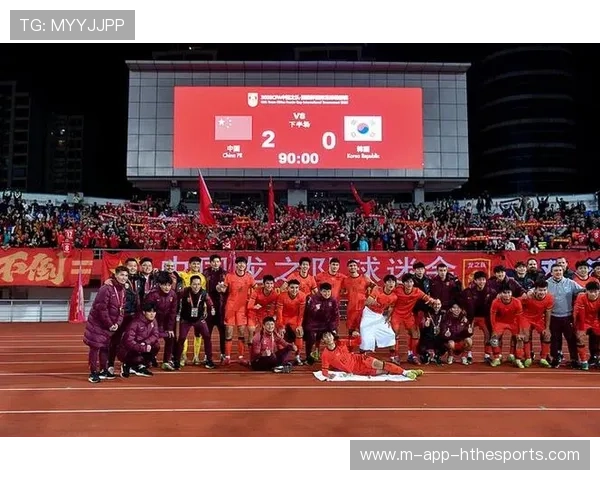 中国足球联赛发展愿景与俱乐部商业化运营挑战，我国足球俱乐部的基本模式