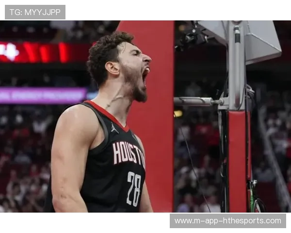 申京禁区封盖步行者中锋,保护防守篮板球